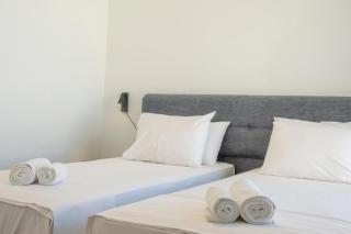 Gioma Apartment with Lake View - 2