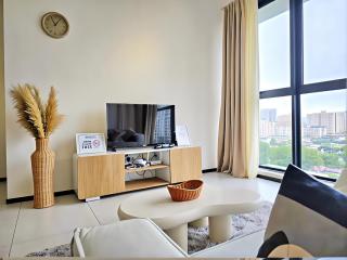 Urban Suites Georgetown Penang - Sea View & Georgetown View - High Floor - Exclusive & Cozy Stay - 2
