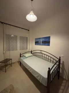 Modern Seaside Apartment with Sunset View - 6