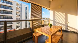 Olympic Park 2BR 2BA Walk to Stadium Parking - Sydney - 9