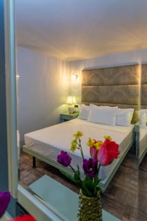 Hotel Phoenicia Majestic - 7