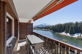 Lake View Retreat by Mrs Miggins - 1