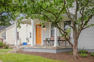 Parkview Cottage | Walkable to Food, Shops, Pool - 5