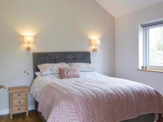 Cadno - Uk32825 - 3