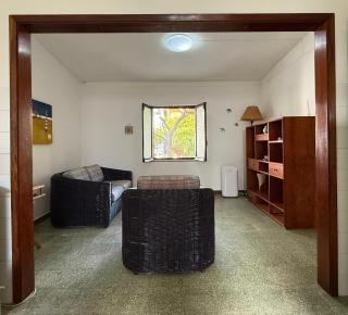 Yellow house - 5