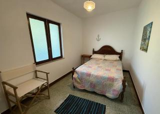Yellow house - 7