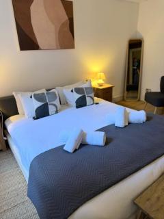 Luxury 2-Bed Kensington - Near Museums & Terrace - 0