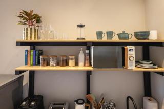 Ocean Penthouse Studios, Hermanus Waterfront Apartments - 1