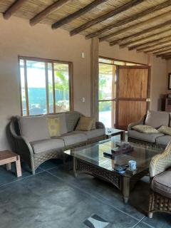 Casa de Campo con Piscina Privada y Zona de Parrilla - 1