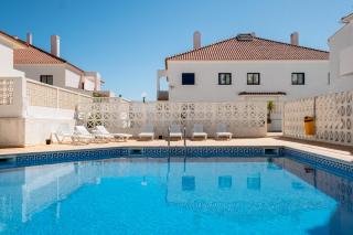 #035 2BR Oura Village Pool & Prime Location - 9