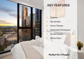 Cozy Box Hill Retreat with Gym, Cinema & Sky Garden - 0