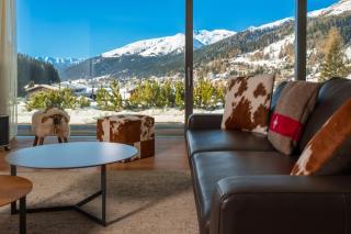 Luxury Davos Apt for 4 with Panorama Terrace & 5-star Hotel Spa Access - 9