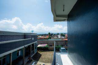 Free Gate Resort - 8