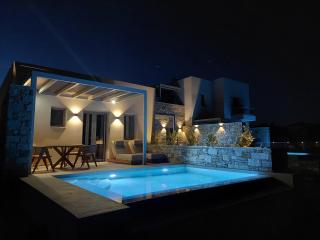 Thea Syros - 1