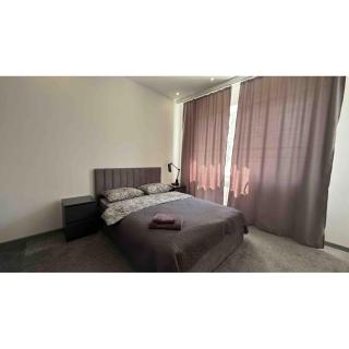 Calm Central Apartment - 3