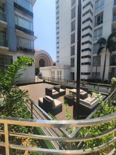 One Palm Tree Villas - Newport Pasay - 9