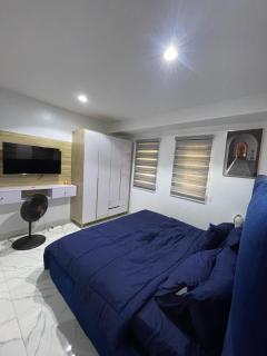 3 Bedrooms Yaba Alagomeji - 5