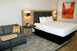 The Cairn Hotel - 1