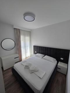 Prestige Apartment Saranda - 8