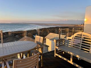 Coastal Retreat in Westward Ho! - 2 Bedrooms, Sea Views & Terrace - 6