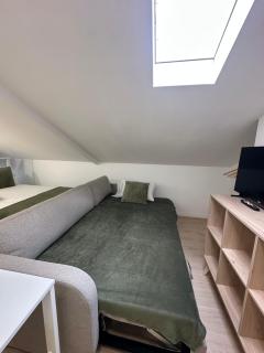 Apartamento abuhardillado a kilometro y medio de la playa 9 - 7