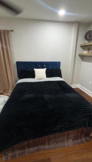 Modern Ranch Retreat -Bookings NA- Sleeps 8 - 4