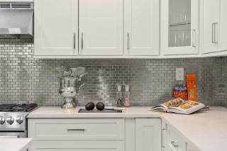 Stylish 3BR Designer Home in NYC - 2