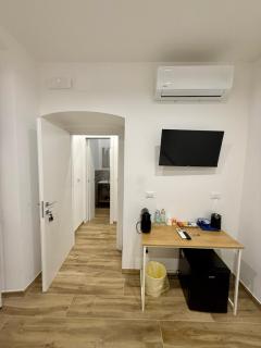 Sixtyfour Guest House - Free Parking - 1