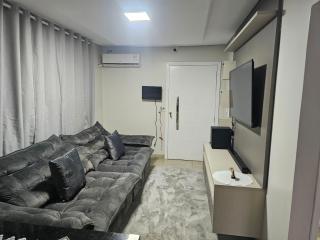 Casa com picina e área de festa - 3