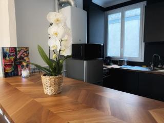 Au cœur de la cité des Sacres - Appartement rénové - 7