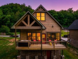 Hillside Hideaway - 6