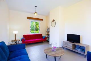 Sun Beach Villa Thio - 9