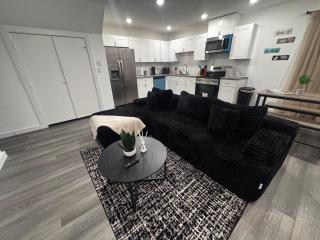 Stylish 3BR 15 Min to Downtown World Cup Ready - 5