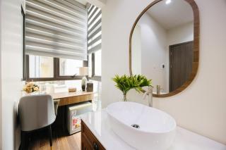 luxury Central studio next to Opera house- LIFT- Netflix - 3