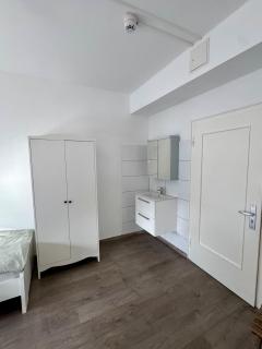 Doppelzimmer im Monteurhaus Gemeinschaftsbad und -küche - 7