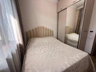 Central Yerevan Apartment on Leo - 2