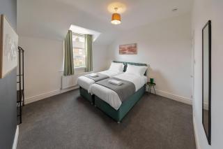 4Bed 2Bath Home - Great Location Nr Crownworks - 7