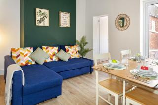4Bed 2Bath Home - Great Location Nr Crownworks - 4