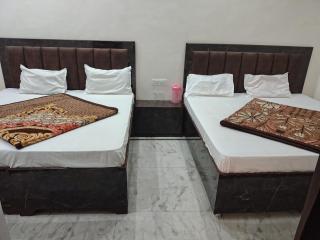 Rudra hotel - 8
