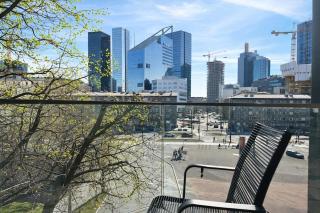 High-End 2BR, Ambassador building, Lift, Skyline view - 4