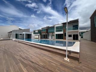 Casa em Condominio com Piscina e Churrasqueira - 7