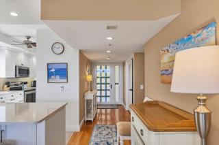 Beachplace Eleven 401 - 7
