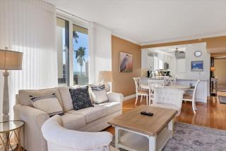 Beachplace Eleven 401 - 3