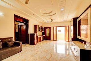 Super Collection O Q Suites Madhapur - 3