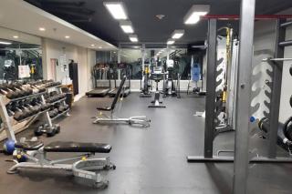 World Cup Retreat 1BR Gym and Free Parking - 9