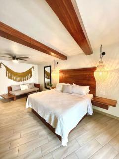 Luxury Studio 103 in Zona Romantica - 8
