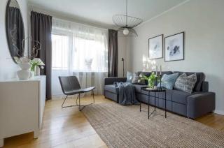 Modern 1BR Apartment with Balcony 20min to City - 0