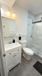 comfortable and Cozy Room Near NYC - 4