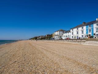 Luxury Seafront Villa for 12 with Ocean Views - 3