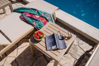 Villa Fuoco, a luxury villa with private pool, 10 mins drive from the beach - 3